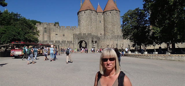 2/8  På besök i historian, Carcassonne